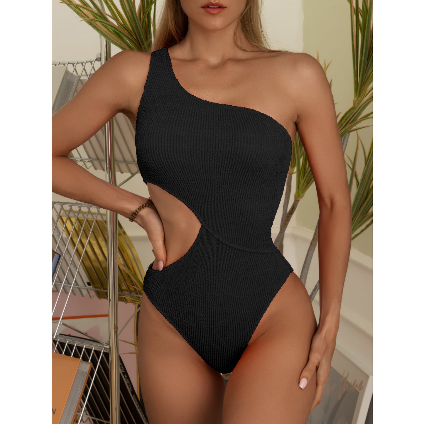 One Piece Bikini Solid Color One Shoulder Swimsuit